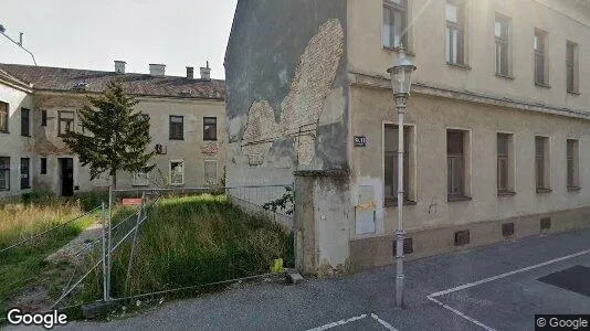 Apartments for rent in Wien Simmering - Photo from Google Street View