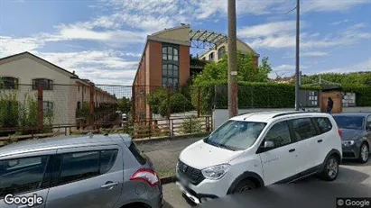 Apartments for rent in Location is not specified - Photo from Google Street View Apartments for rent in Location is not specified - Photo from Google Street View