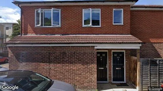 Apartments for rent in Brentwood - Essex - Photo from Google Street View