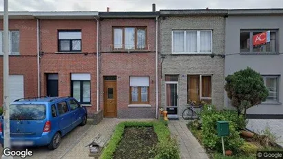 Apartments for rent in Beveren - Photo from Google Street View