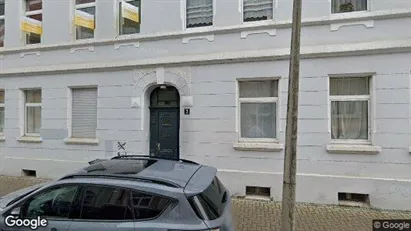 Apartments for rent in Magdeburg - Photo from Google Street View Apartments for rent in Magdeburg - Photo from Google Street View