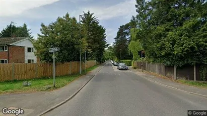 Apartments for rent in Crowthorne - Berkshire - Photo from Google Street View