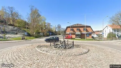 Apartments for rent in Orust - Photo from Google Street View