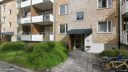 Apartments for rent in Sandviken - Photo from Google Street View Apartments for rent in Sandviken - Photo from Google Street View