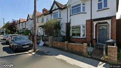 Apartments for rent in Location is not specified - Photo from Google Street View Apartments for rent in Location is not specified - Photo from Google Street View