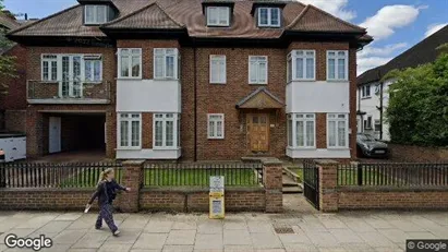 Apartments for rent in London NW11 - Photo from Google Street View Apartments for rent in London NW11 - Photo from Google Street View