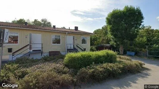 Apartments for rent in Orust - Photo from Google Street View