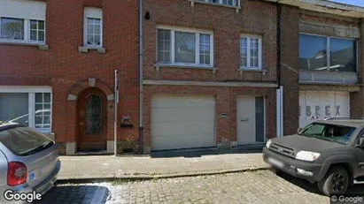 Apartments for rent in Moeskroen - Photo from Google Street View Apartments for rent in Moeskroen - Photo from Google Street View