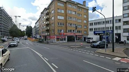 Apartments for rent in Dusseldorf - Photo from Google Street View Apartments for rent in Dusseldorf - Photo from Google Street View