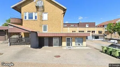 Apartments for rent in Mark - Photo from Google Street View Apartments for rent in Mark - Photo from Google Street View