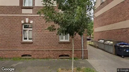 Apartments for rent in Duisburg - Photo from Google Street View Apartments for rent in Duisburg - Photo from Google Street View