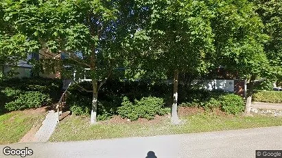 Apartments for rent in Helsinki Itäinen - Photo from Google Street View Apartments for rent in Helsinki Itäinen - Photo from Google Street View