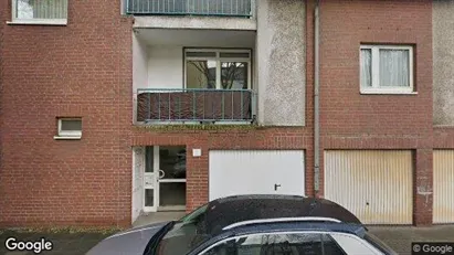 Apartments for rent in Duisburg - Photo from Google Street View Apartments for rent in Duisburg - Photo from Google Street View