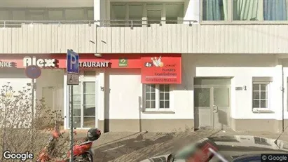 Apartments for rent in Krefeld - Photo from Google Street View Apartments for rent in Krefeld - Photo from Google Street View