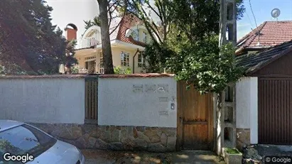 Apartments for rent in Budapest Hegyvidék - Photo from Google Street View Apartments for rent in Budapest Hegyvidék - Photo from Google Street View