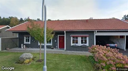 Apartments for rent in Lidköping - Photo from Google Street View Apartments for rent in Lidköping - Photo from Google Street View