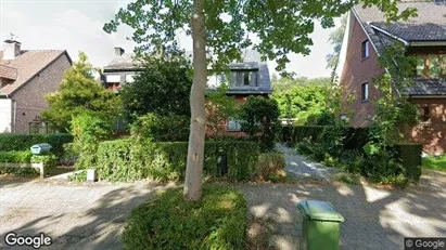 Apartments for rent in Mortsel - Photo from Google Street View Apartments for rent in Mortsel - Photo from Google Street View