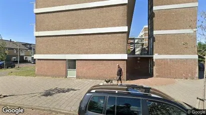 Apartments for rent in Velsen - Photo from Google Street View Apartments for rent in Velsen - Photo from Google Street View