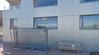 Apartments for rent in Reykjavík Laugardalur - Photo from Google Street View Apartments for rent in Reykjavík Laugardalur - Photo from Google Street View