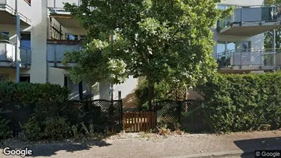 Apartments for rent in Leipzig - Photo from Google Street View Apartments for rent in Leipzig - Photo from Google Street View