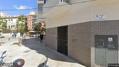 Apartments for rent in L'Hospitalet de Llobregat - Photo from Google Street View Apartments for rent in L'Hospitalet de Llobregat - Photo from Google Street View