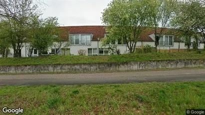 Apartments for rent in Wolfsburg - Photo from Google Street View Apartments for rent in Wolfsburg - Photo from Google Street View