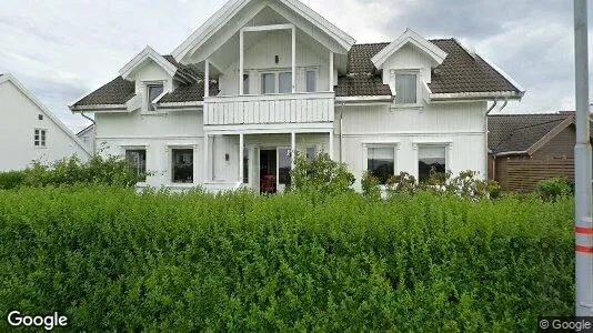 Apartments for rent in Rennesøy - Photo from Google Street View