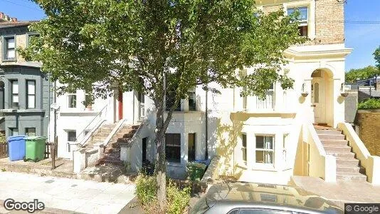 Apartments for rent in London SE5 - Photo from Google Street View