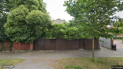 Apartments for rent in Reading - Berkshire - Photo from Google Street View