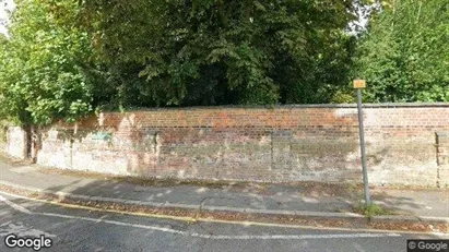 Apartments for rent in High Wycombe - Buckinghamshire - Photo from Google Street View