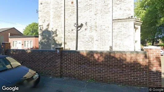 Apartments for rent in Reading - Berkshire - Photo from Google Street View
