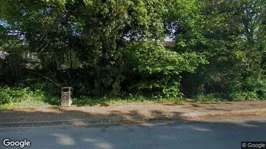Apartments for rent in Bracknell - Berkshire - Photo from Google Street View