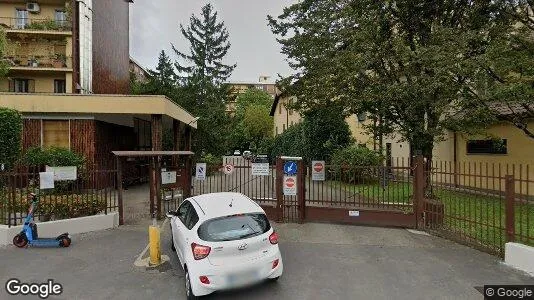 Rooms for rent in Milano Zona 2 - Stazione Centrale, Gorla, Turro, Greco, Crescenzago - Photo from Google Street View