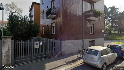 Rooms for rent in Milano Zona 2 - Stazione Centrale, Gorla, Turro, Greco, Crescenzago - Photo from Google Street View