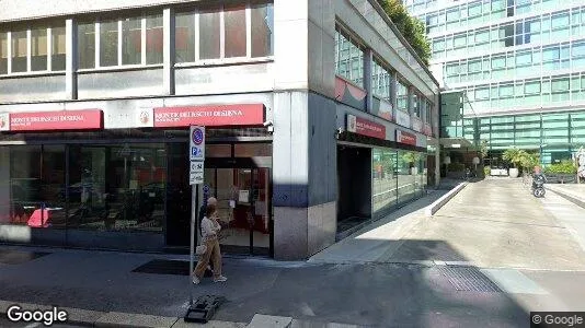 Rooms for rent in Milano Zona 2 - Stazione Centrale, Gorla, Turro, Greco, Crescenzago - Photo from Google Street View