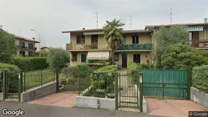 Apartments for rent in Bariano - Photo from Google Street View