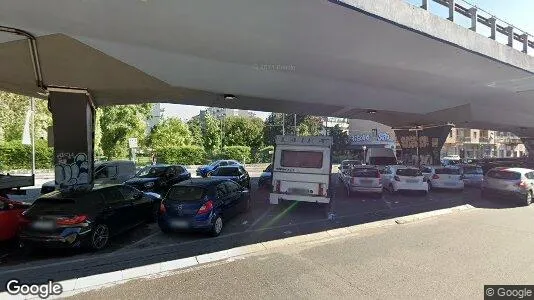 Rooms for rent in Milano Zona 8 - Fiera, Gallaratese, Quarto Oggiaro - Photo from Google Street View