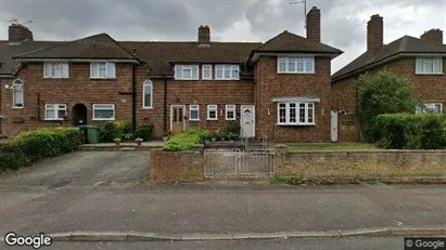 Apartments for rent in New Malden - Surrey - Photo from Google Street View