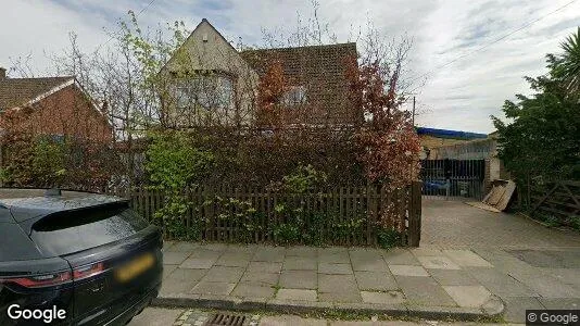 Apartments for rent in Wirral - Merseyside - Photo from Google Street View