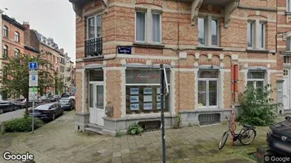 Apartments for rent in Brussels Schaarbeek - Photo from Google Street View