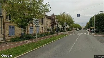 Apartments for rent in Pontoise - Photo from Google Street View
