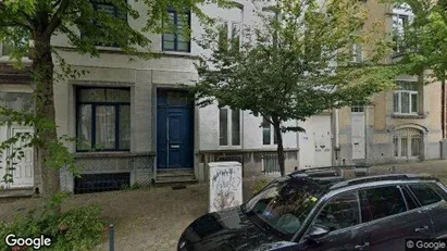 Apartments for rent in Brussels Schaarbeek - Photo from Google Street View