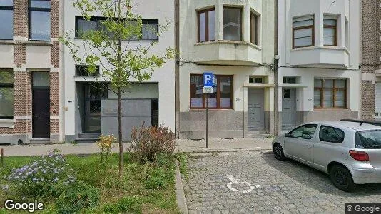 Apartments for rent in Antwerp Berchem - Photo from Google Street View