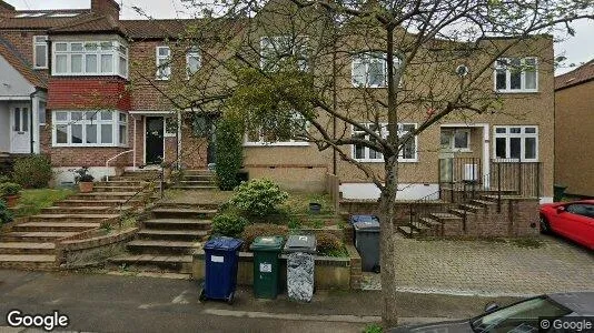 Apartments for rent in Barnet - Hertfordshire - Photo from Google Street View