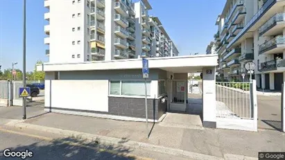 Rooms for rent in Milano Zona 2 - Stazione Centrale, Gorla, Turro, Greco, Crescenzago - Photo from Google Street View