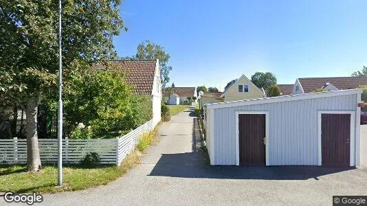 Apartments for rent in Västra hisingen - Photo from Google Street View