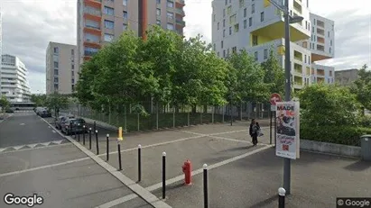 Apartments for rent in Évry - Photo from Google Street View