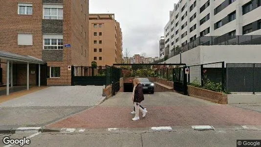 Apartments for rent in El Encinar de los Reyes - Photo from Google Street View