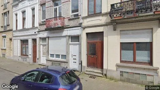 Apartments for rent in Brussels Etterbeek - Photo from Google Street View