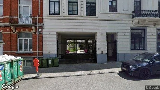 Apartments for rent in Brussels Elsene - Photo from Google Street View
